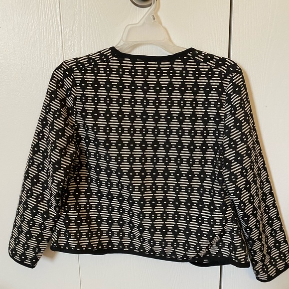 Old Navy Woven Open Cropped Jacket - SM - Picture 3 of 5